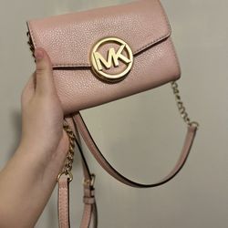 Michael Kors Crossbody Handbag