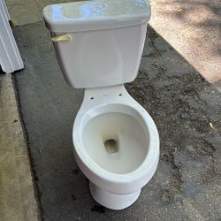 Free Toilet