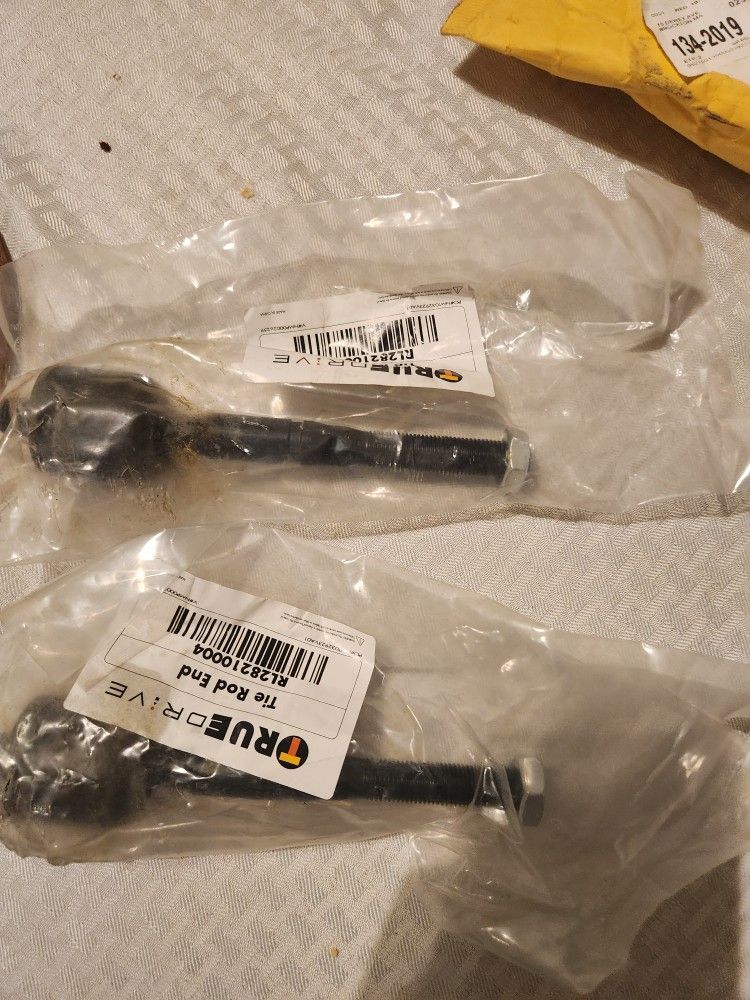 06 -11 Inner Tie Rods