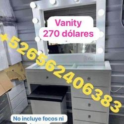 🚨🚨🚨🚨🚨🚨🚨🚨🚨🚨🚨🚨🚨🚨Muebles en liquidación !!!!🚨🚨 🏃‍♀️Corre🏃‍♂️ por el tuyo hoy mismo . Me ubico aquí en Albuquerque, en cada imagen viene