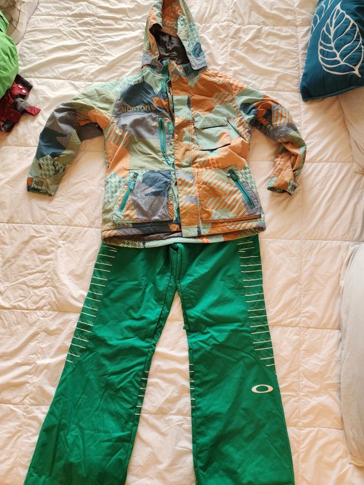 Burton jacket and Oakley pants Ski/ Snowboard 