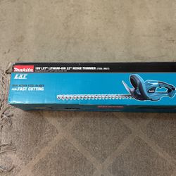 New Makita 18V Hedge Trimmer 22’’ With Charger/2 Batteries