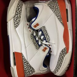 JORDAN 3 RETRO “KNICKS” SIZE(9M). WORN IN EXCELLENT CONDITION. COMES WITH OG ALL. $150. CASH OR B/O. STEAL‼️ TRADES ALWAYS WELCOME. TAP IN ✅