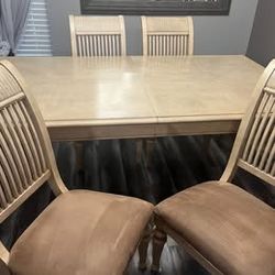 DINING TABLE & CHINA CABINET