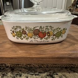 Vintage 2 quart Corning Ware La Marjolaine Casserole Dish With Pyrex Lid