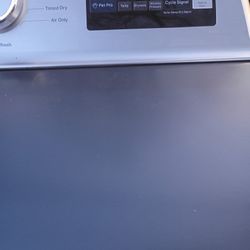 Brand NEW Maytag  Electric Dryer From Menards