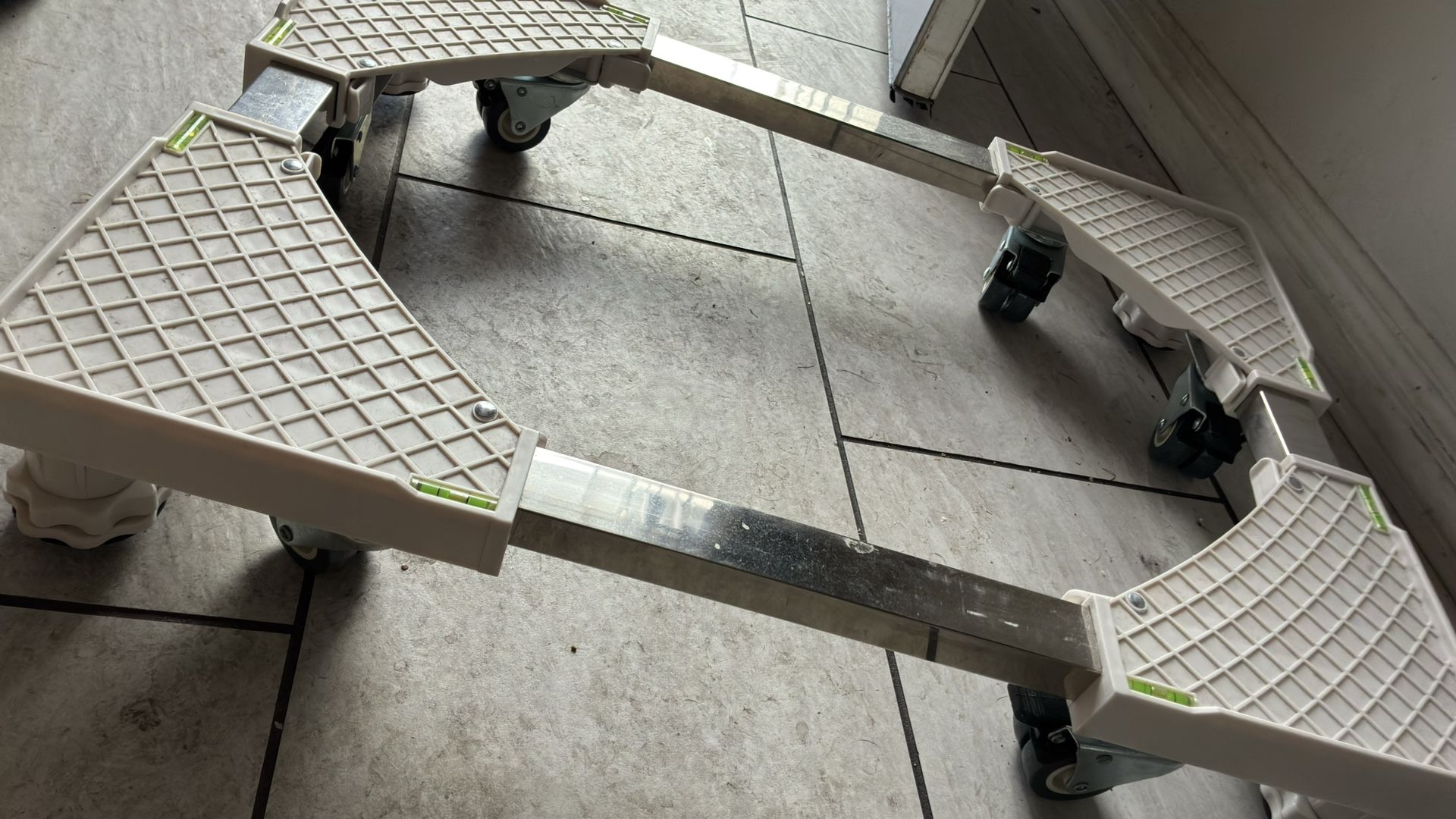 ⨠Adjustable Heavy-Duty Appliance Stand with Locking Wheels āØ