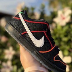 Nike Sb Dunk ‘Bronx Skate Girl’ Size 5.5/7w