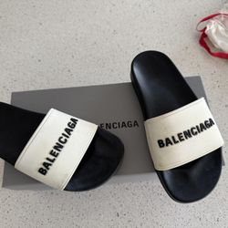 Balenciaga slides US7