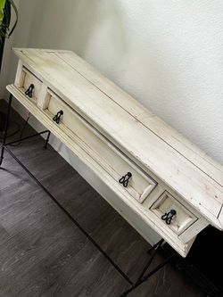 Console table