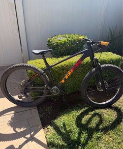 Trek Roscoe 8