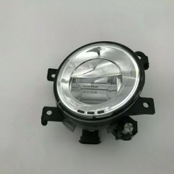 Q50 Q60 Q70 FRONT RIGHT PASSENGER SIDE FOG LIGHT 