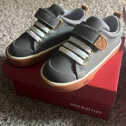 Stevie II - Gray Leather 9 1/2 - See Kai Run