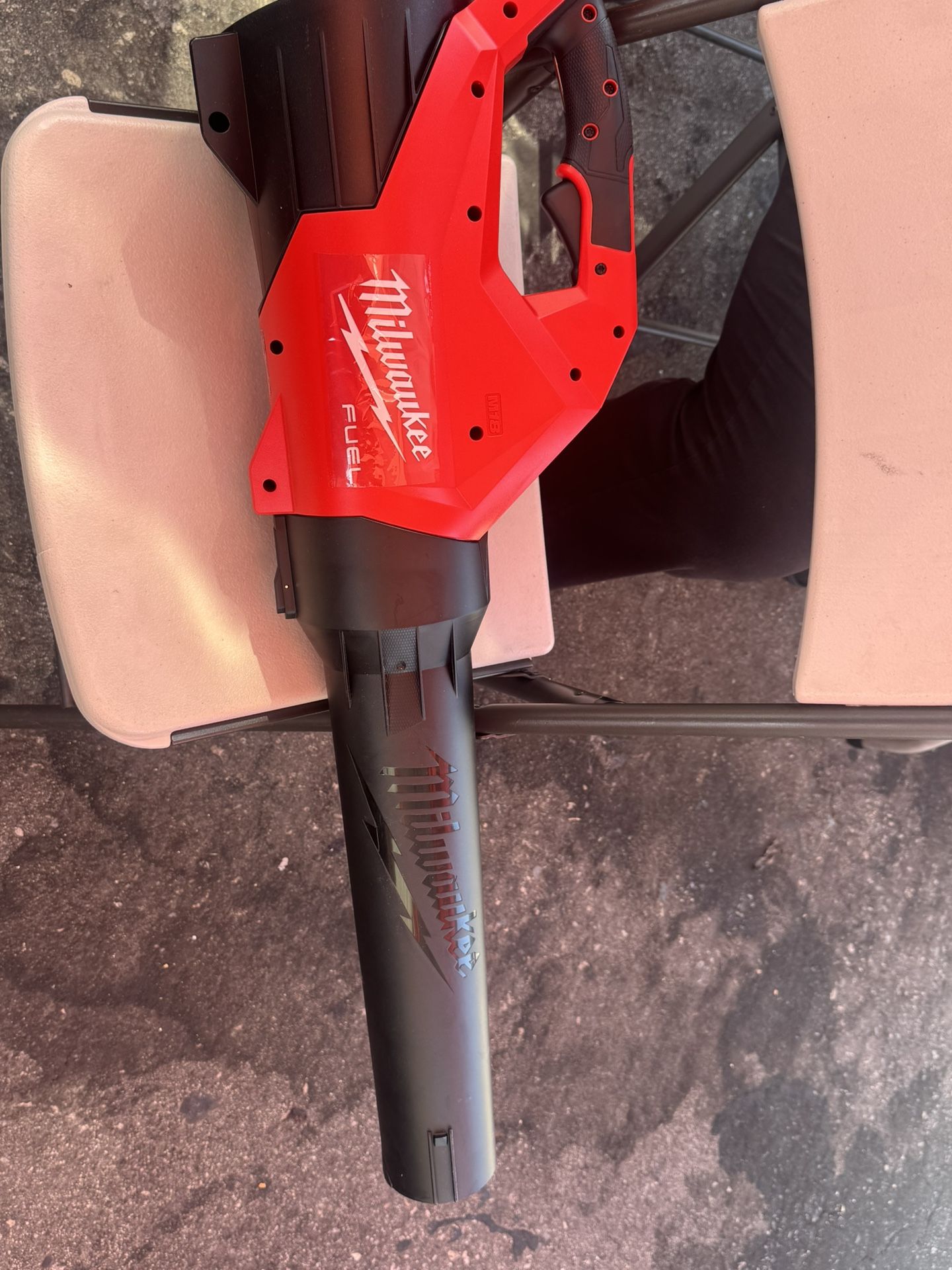 Milwaukee M18 FUEL 120 MPH 500 CFM 18V Lithium-Ion Brushless Cordless Handheld Blower (Tool-Only)
