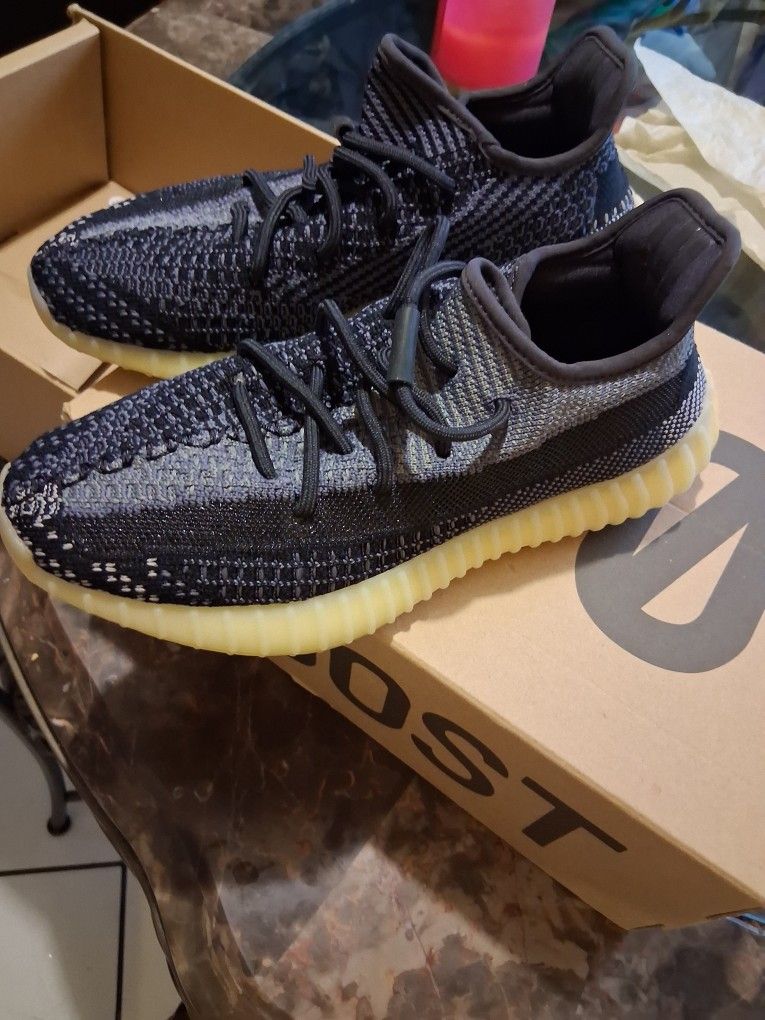 YEEZY BOOST 350