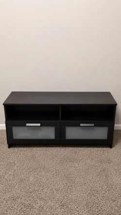 Modern Desk – Clean & Ready to Use