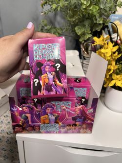 K Pop Demon Hunters Surprise Keychain 