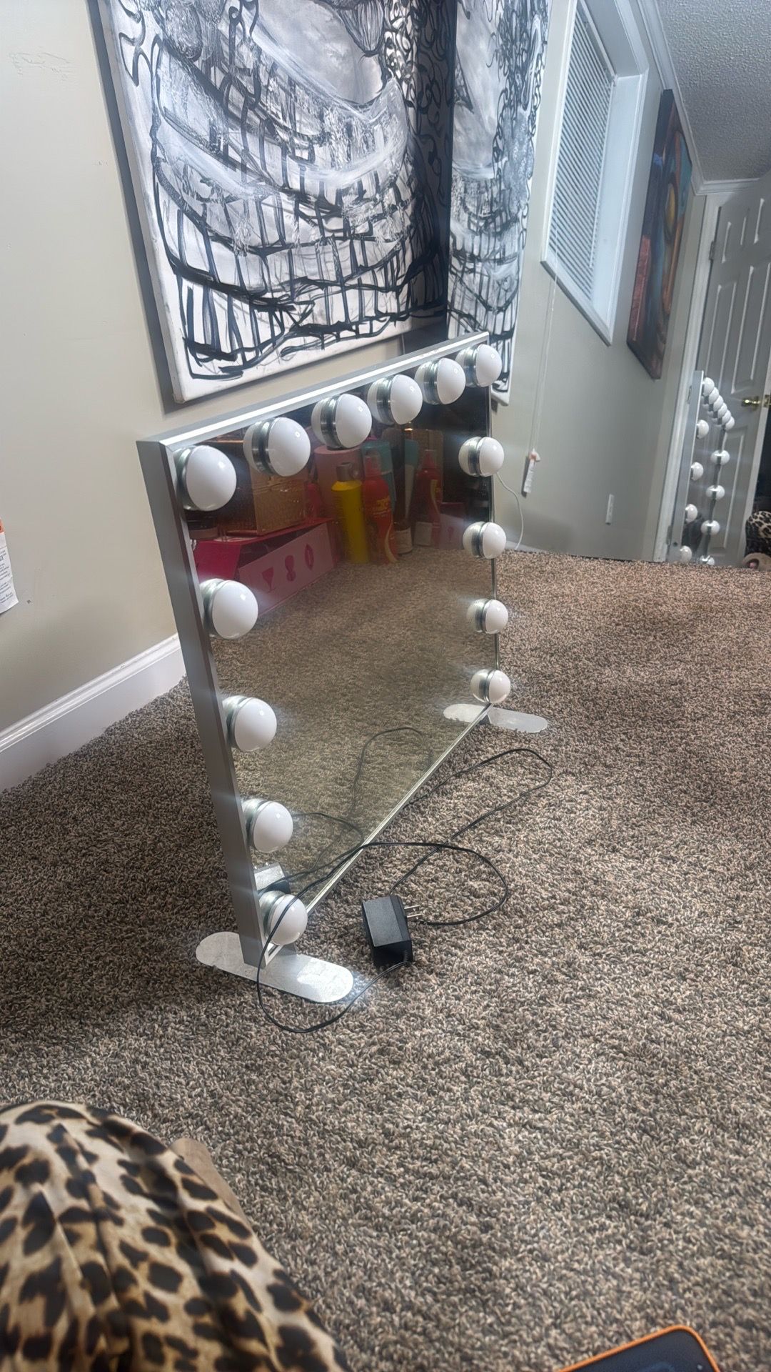 vanity mirror