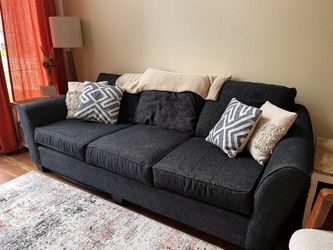 Couch And Throw Pillows