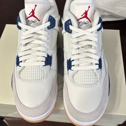 Brand New In box Jordan 4 SB Navy Size 11M 
