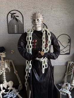 Life Size Animated Pinhead from Hellraiser prop .