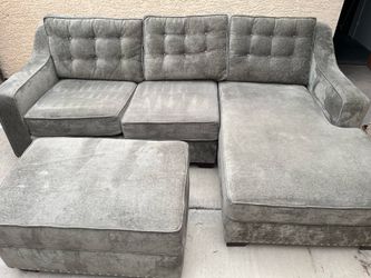 Sectional couch