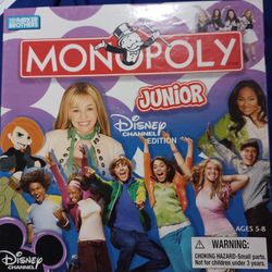 2007 Monopoly Junior Disney Channel Edition. 100% Complete