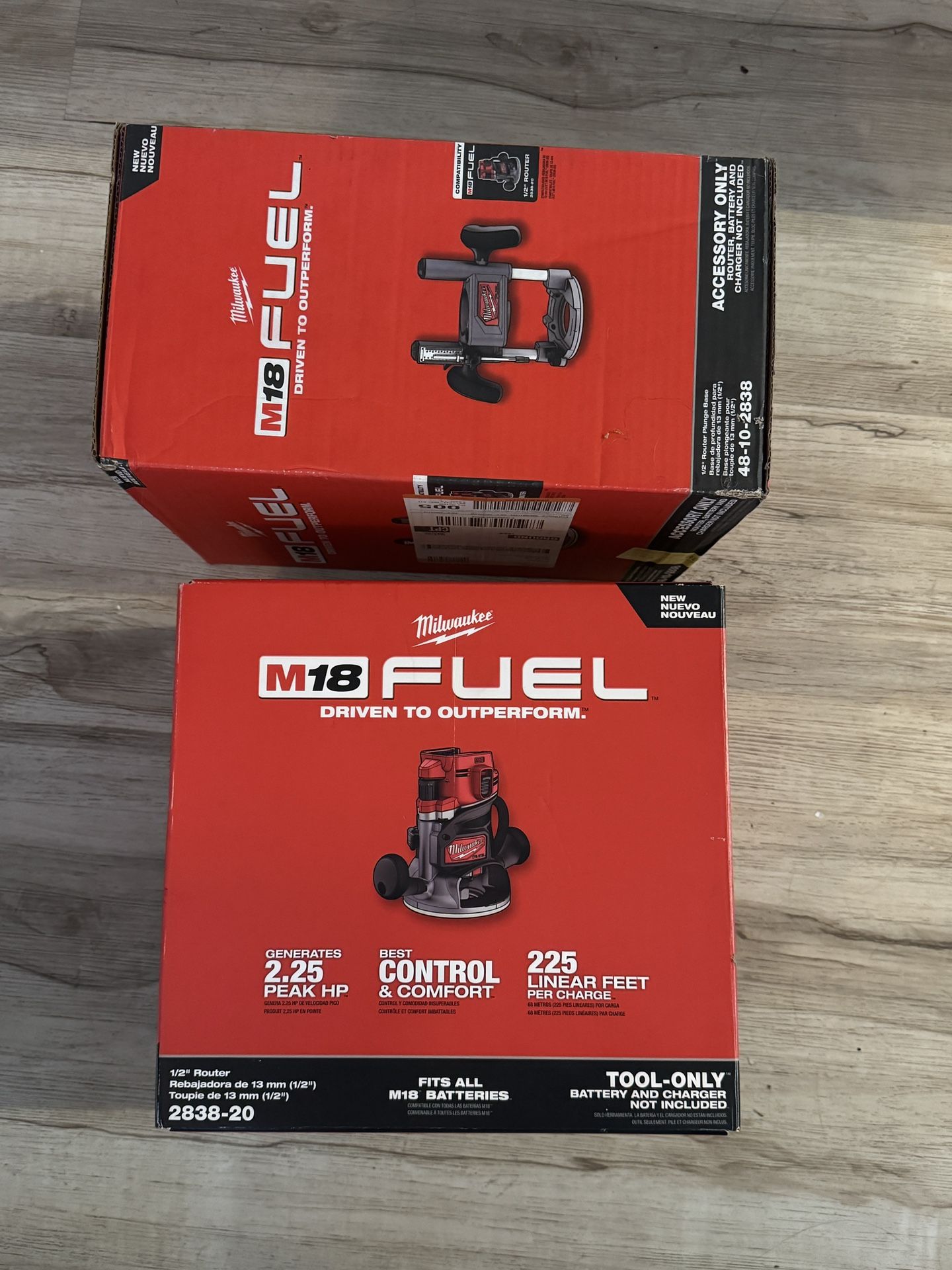 M18 FUEL 18V Lithium-Ion Cordless Brushless 1/2 in. Router With Plunge Base and Battery Charger