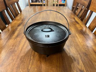 Lodge No. 12 Stackable Shallow Footed Cast Iron 1200 Dutch Oven with Lid & Bail