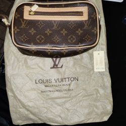  Louis Vuitton Pochette Vintage Cite Shoulder bag

