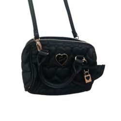 BETSEY JOHNSON Quilted Black Heart Handbag Bow Embellishment NICE!

