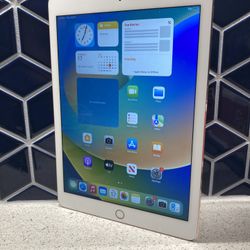 Apple iPad Pro 1st 9.7” 128GB WI-FI + Cellular