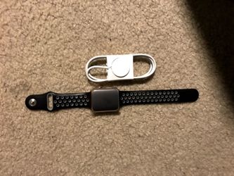 42mm series 3 Apple Watch
