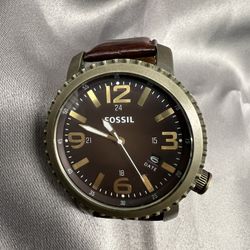 Fossil Watch Model# DE-1002 Vintage Collectible!!! Battery Not Included.