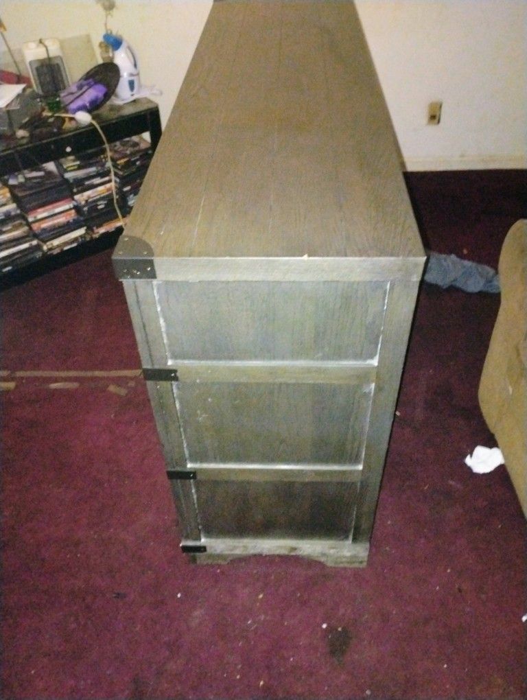 Blue Ridge Dresser