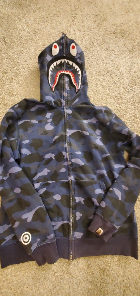 Bape Hoodie SIZE L
