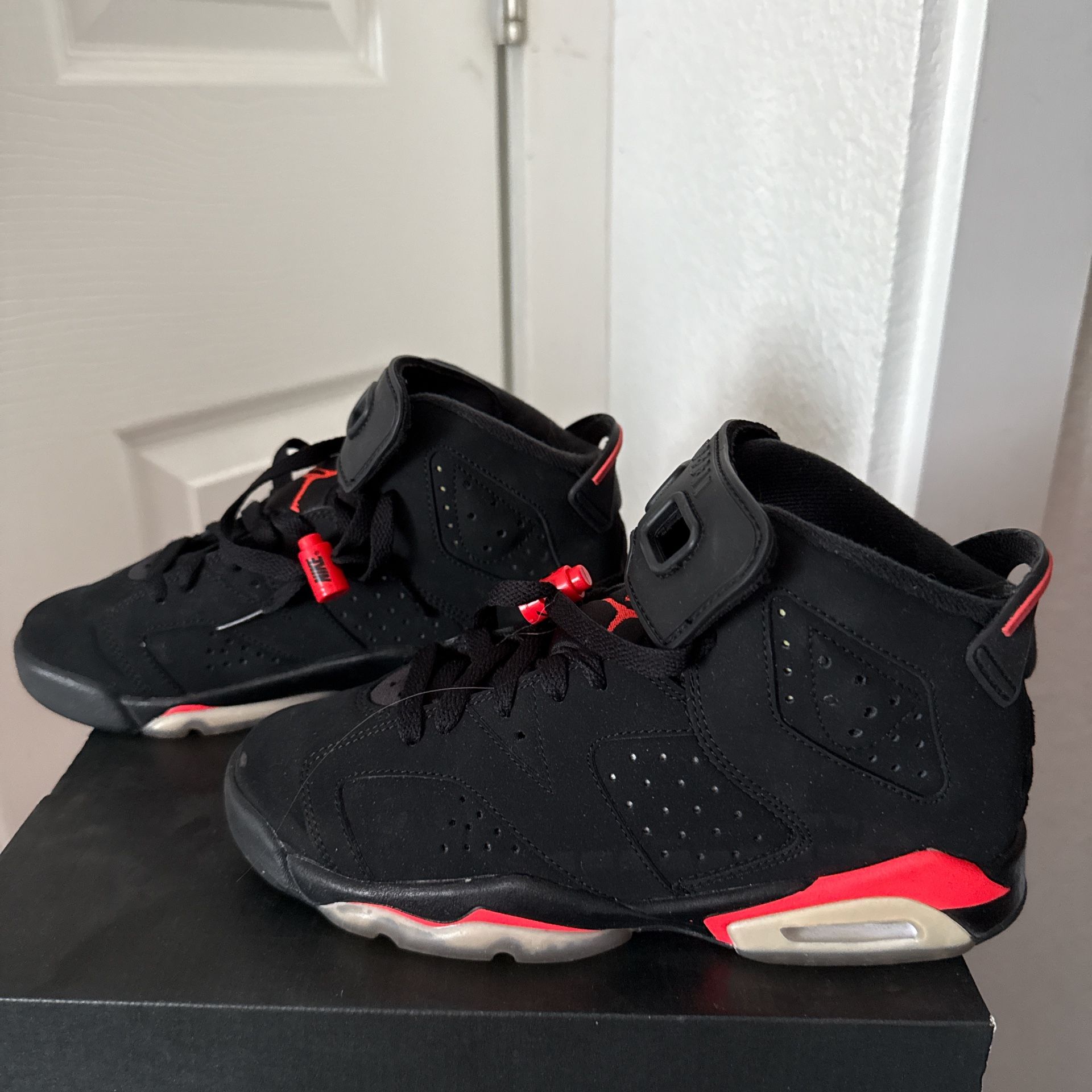 Jordan 6s