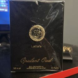 Lattafa Opulent Oud fragrance