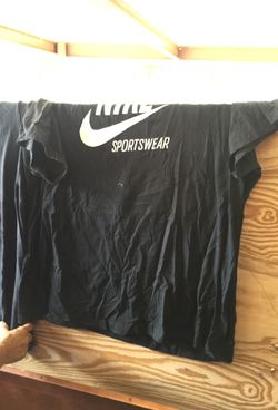 Nike 2xl and 3xl shirts