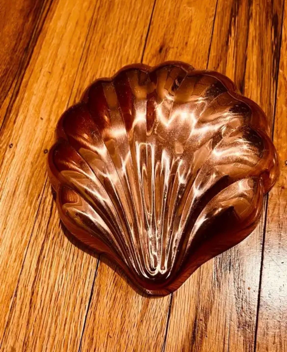 Douro Copper B&M hanging food mold/ wall art • • Vintage Douro Copper Benjamin & Medwin hanging food mold/ wall art shape of a shell.