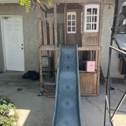 Outdoor Kids Playhouse