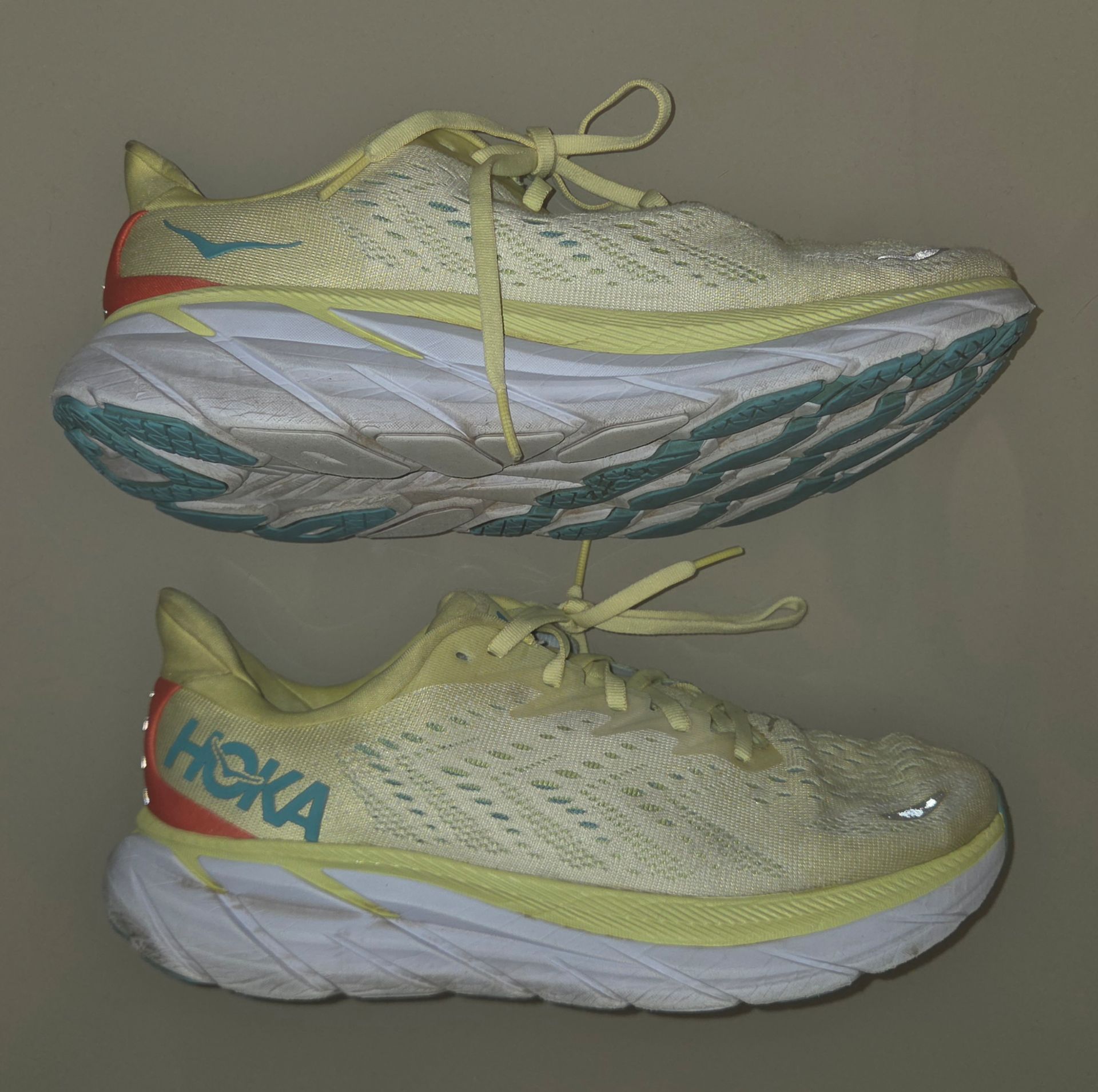 Size 10 B Hoka One One Clifton Women's Running Shoes Yellow Pear Sneakers