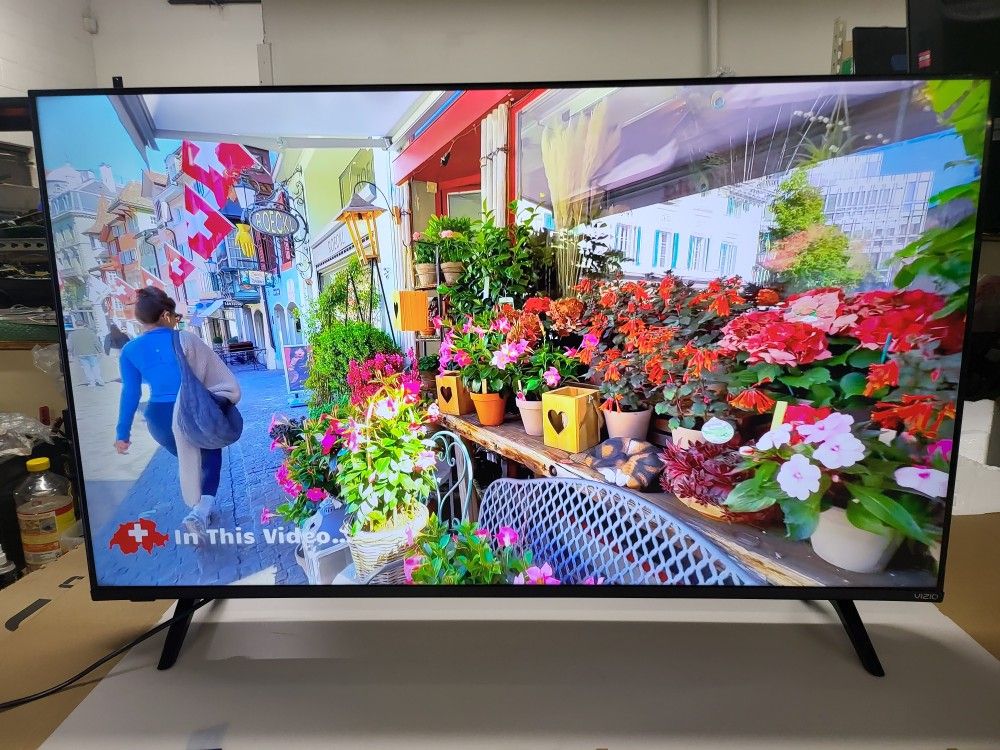 Vizio 50 Inch Class 4K UHD LED HDR Smart TV VEK50M-0807 HDR10+ HLG New Open Box