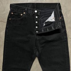 Vintage 2000’s Levis 501 Women’s BLACK Denim Jeans W30 L32 