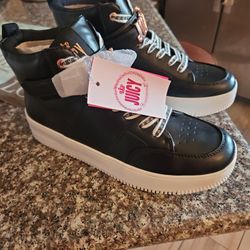 Beautiful Juicy Snicker