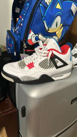 Jordan 4s 