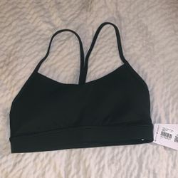 LuluLemon Flow Y Nulu Bra