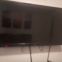 32 Inch Tv With Wall Mount 