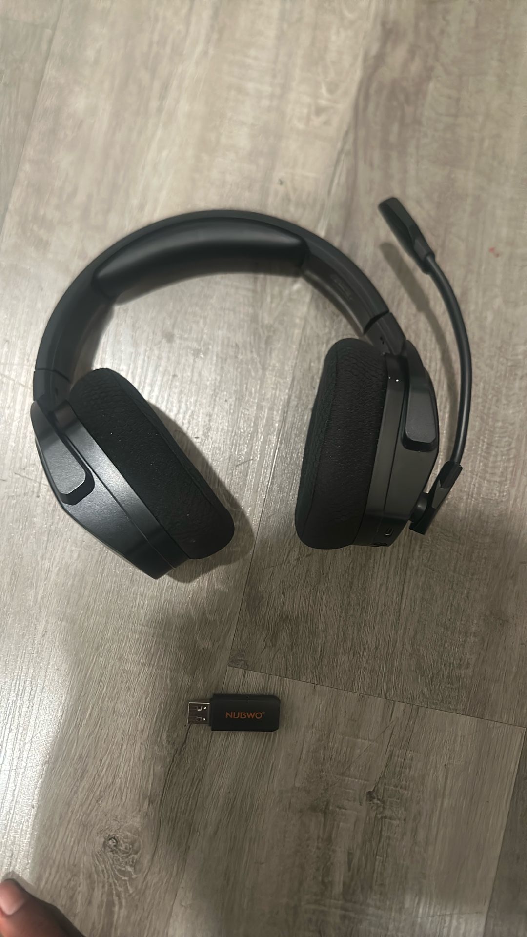 Nubwo headset With Chip