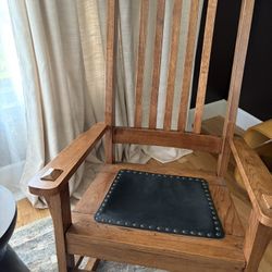 Mission Style Solid Oak Rocking Chair – Craftsman / Arts & Crafts